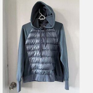 NWOT Holden Oversized Fleece & Down Hoodie fits like. Med/Lrg